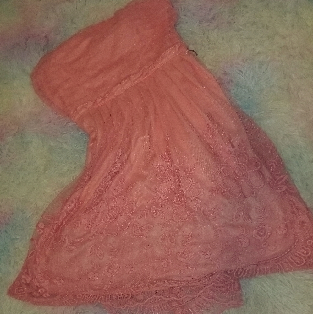 City Triangles Salmon dress size 11